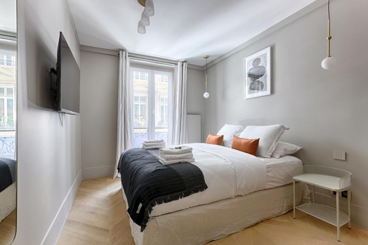 Unique Luxury Parisian Flat 2Br/6P -Champs Elysees Kültér fotó