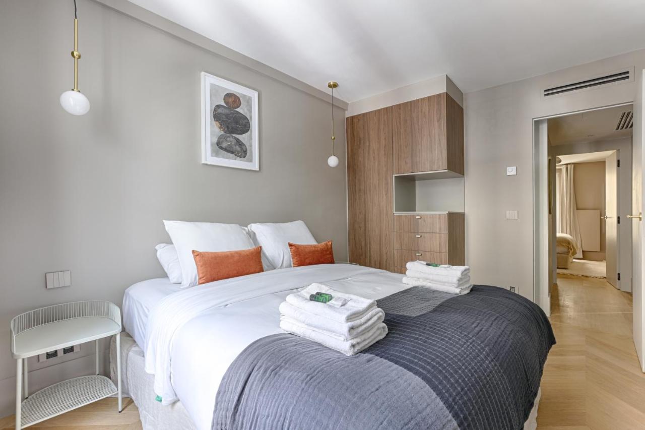 Unique Luxury Parisian Flat 2Br/6P -Champs Elysees Kültér fotó